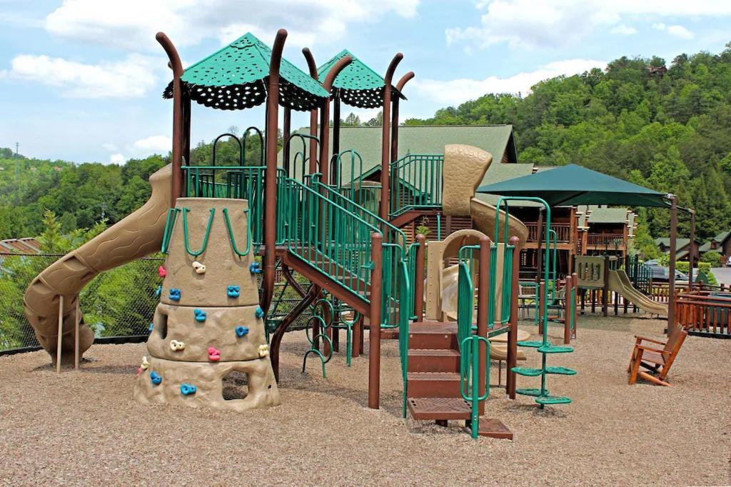 2Br Westgate Resort Sleeps 10 - Smoky Mtn Condo With Free Water Park Gatlinburg Exterior foto